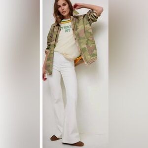 New! Free People Kiera High Rise Pull-On Flare Jeans in White 29